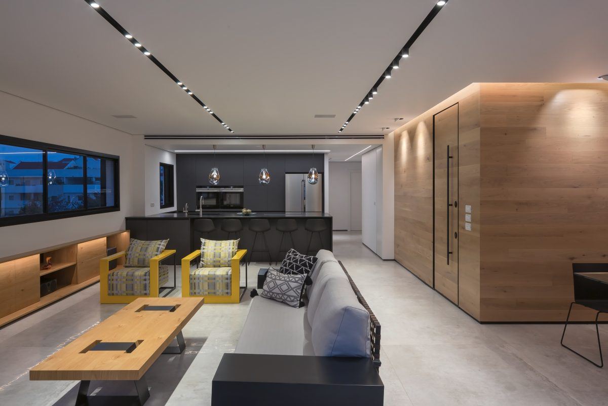 Penthouse apartment – Ra'anana עיצוב תאורה אדריכלית בבית על ידי דורי קמחי